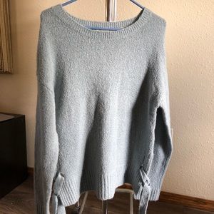 H&M SIDE BOW KNIT SWEATER